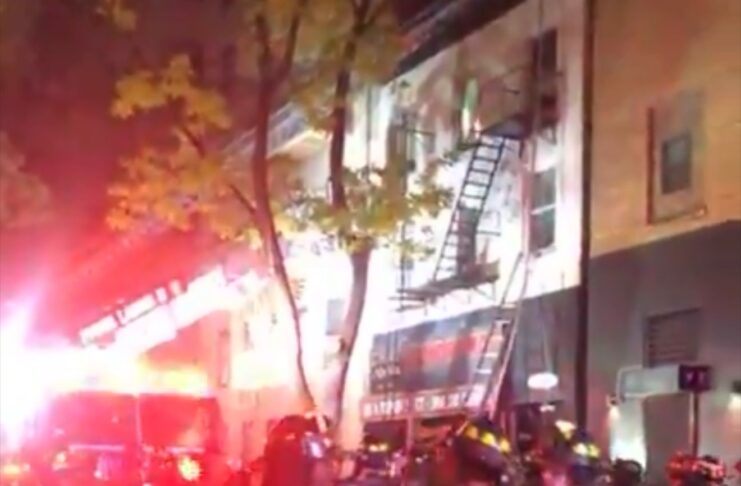 3 firefighters  were treated for  injuries