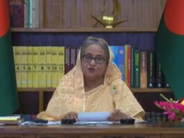 Bangladesh's Sheikh Hasina warns of mass voter boycott , says party will return to Bangladesh politics