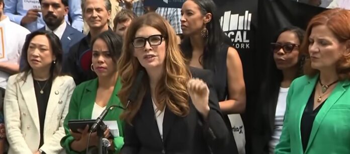 NY City Council clashes with mayor over housing vouchers