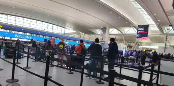 Bomb threat at JFK Terminal 4 leads to evacuation: NYPD