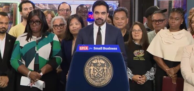 Mayor Mamdani signs executive order to help NYC small businesses