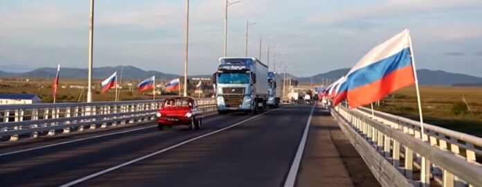 Russia and North Korea open the first road link across shared border